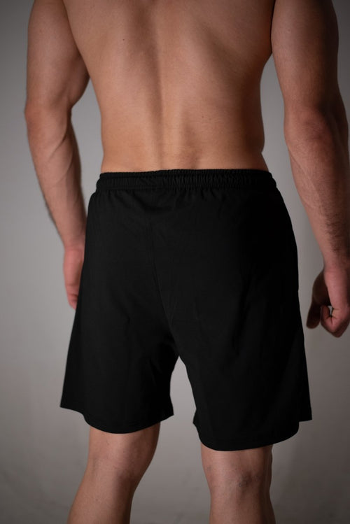 Essential Domin Black short